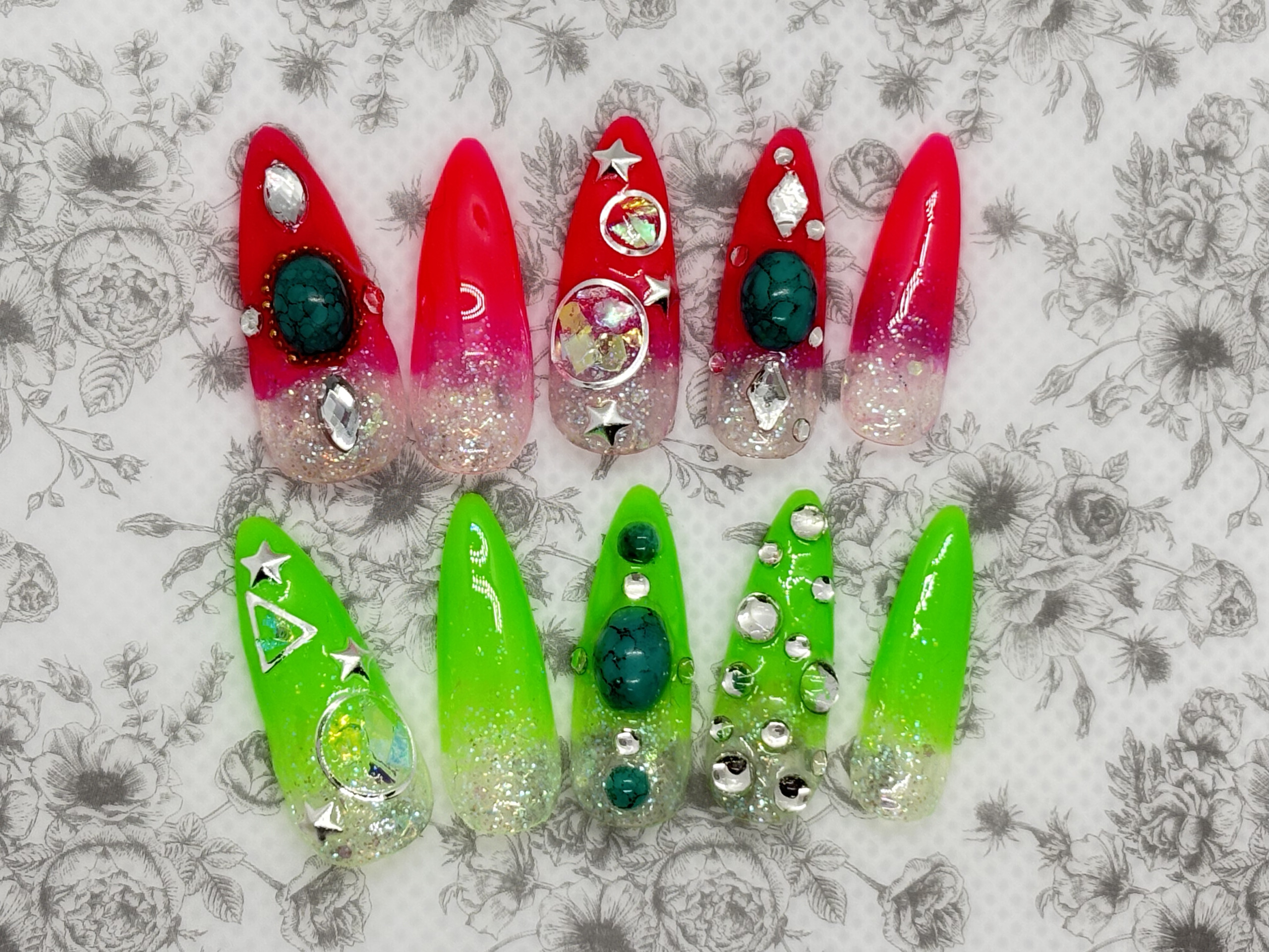 デザイン、カラーが選べて2480円〜❤︎ オーダー　ネイルチップ ちちち💖ネイルチップ🌧 | ーダー @chichichi_nail 🩷 ______ #ネイル